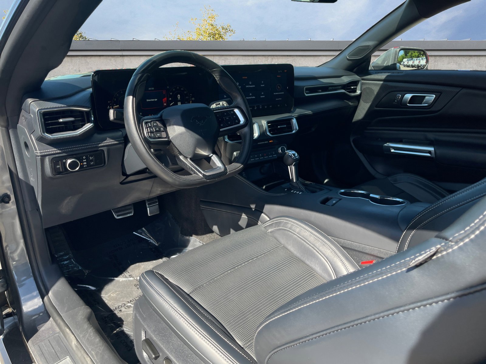 2024 Ford Mustang GT Premium - Photo 10