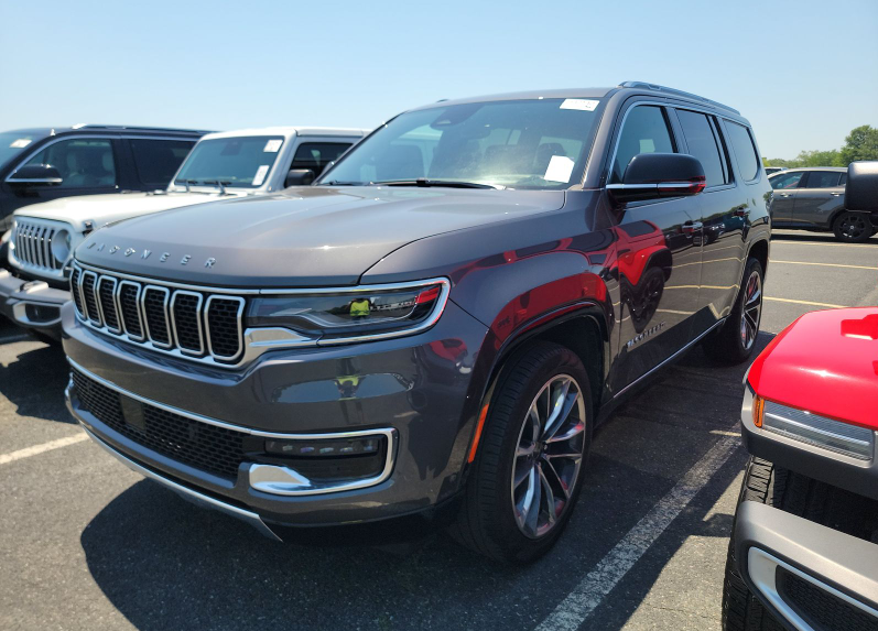 2024 Jeep Wagoneer Series III 4WD's photo