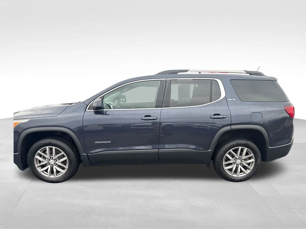 Used 2018 Blue GMC SLE-2 image 6