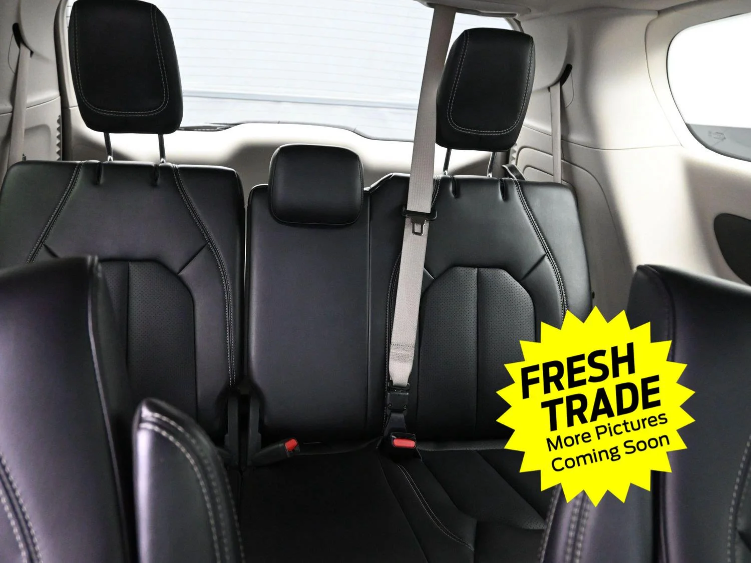 Used 2023 Bright White Clearcoat Chrysler Hybrid Touring L image 10