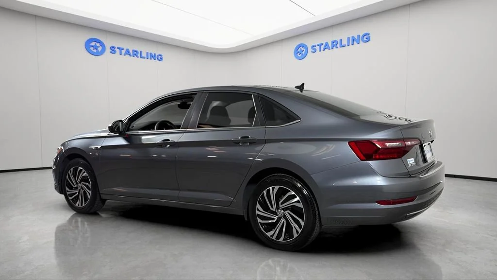Used 2021 Gray Volkswagen 1.4T SEL image 4