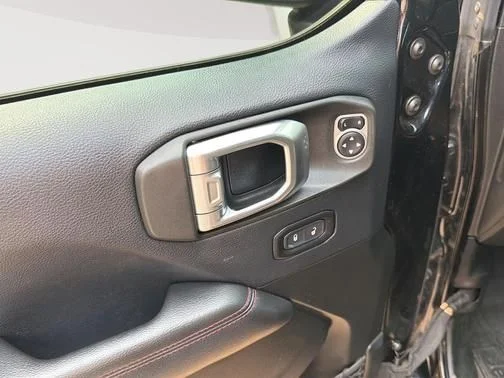Used 2019 Black Jeep Unlimited Rubicon image 15
