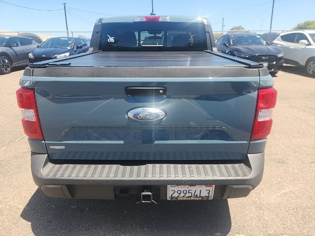 Used 2022  Ford Lariat image 11