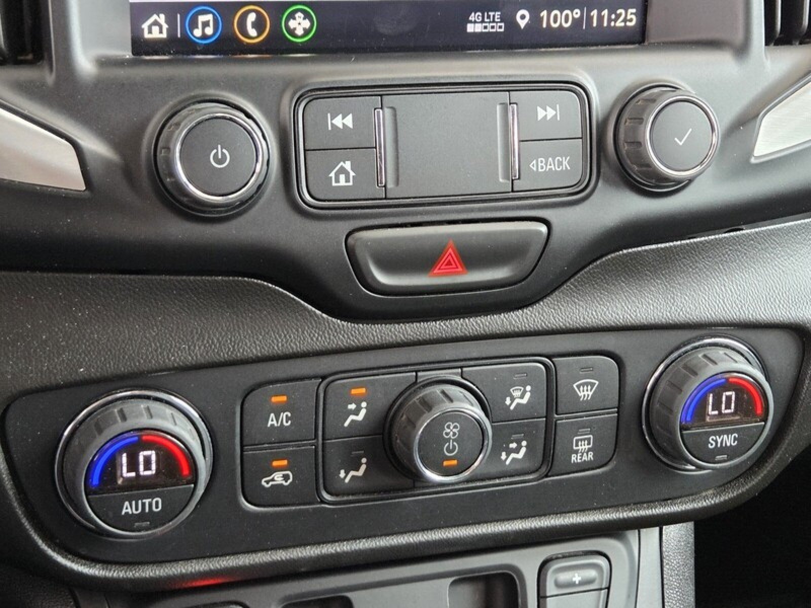 Used 2020 GRAY GMC SLT image 30