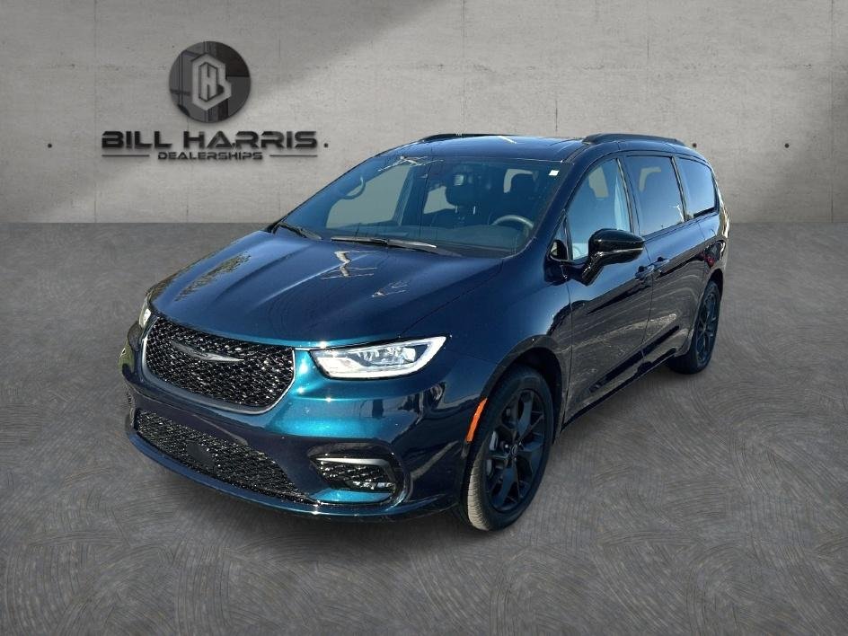 2025 Chrysler Pacifica