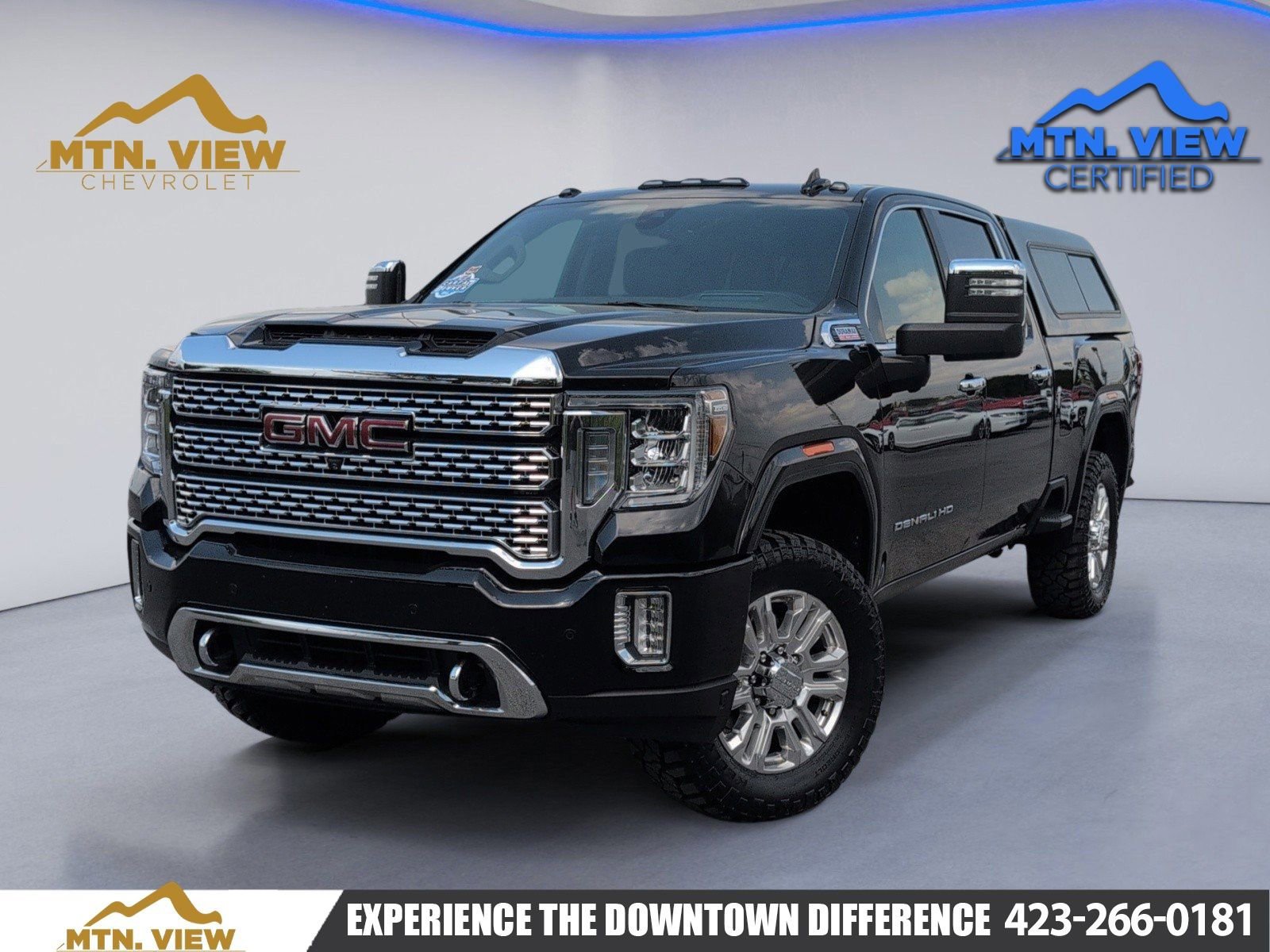 Onyx Black 2022 GMC Sierra 2500HD Denali Crew Cab 4WD Pickup Truck Four-Wheel Drive