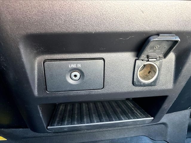 Used 2018 Red Ford XL image 27