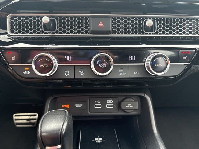 2022 Honda Civic Hatchback Sport Touring - Photo 18