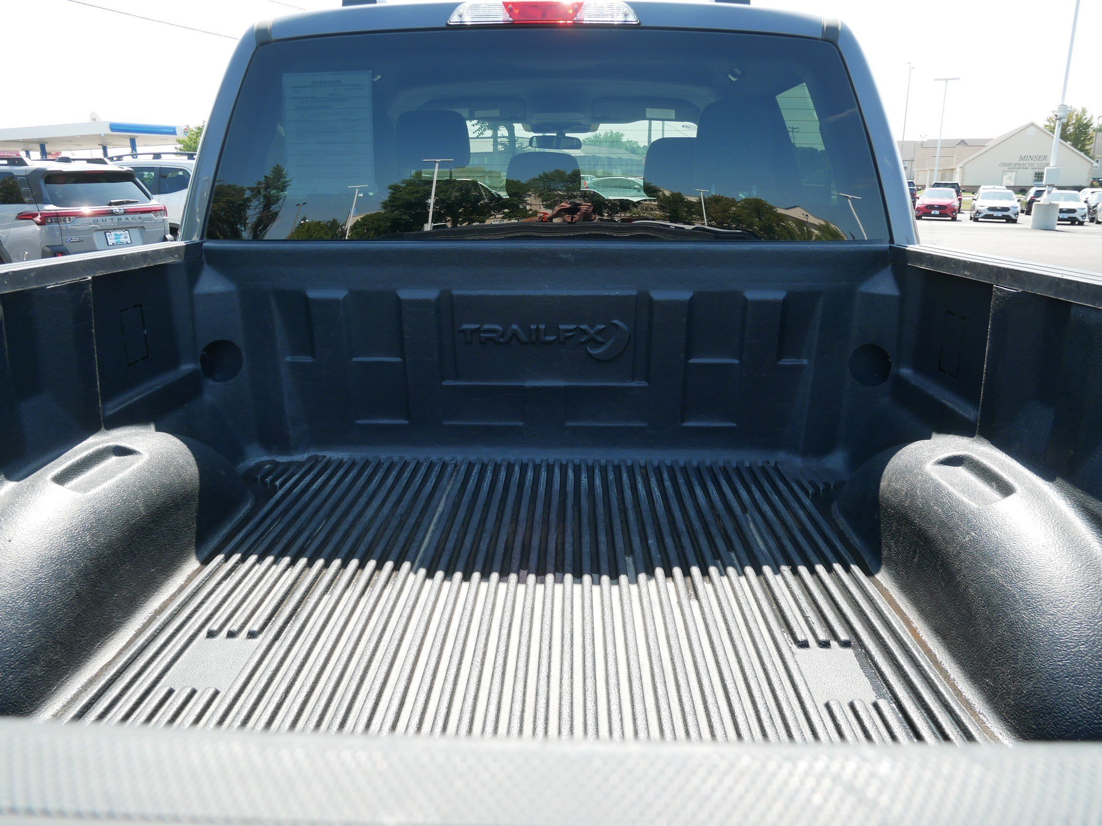 2025 Ford F-150 XLT - Photo 17