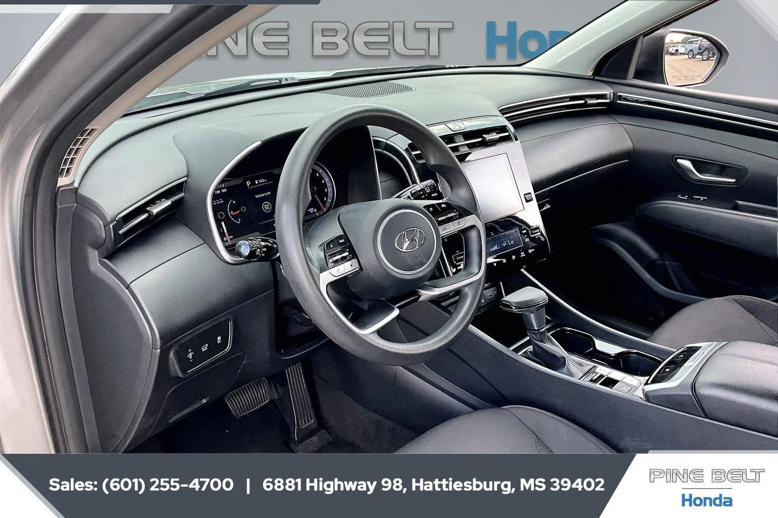 Used 2024 Shimmering Silver Hyundai SEL image 12