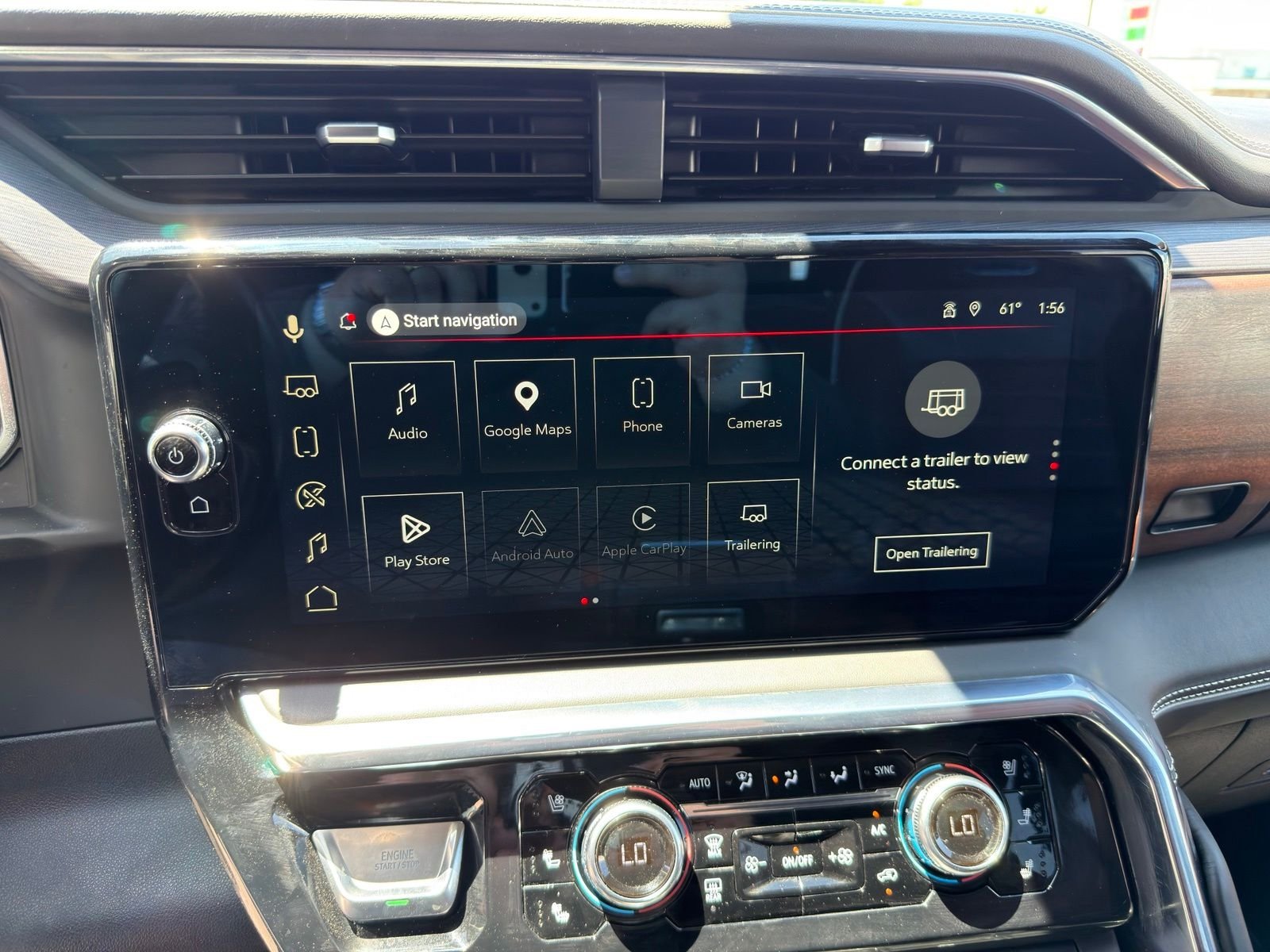 Used 2025 Onyx Black GMC Denali Ultimate image 27