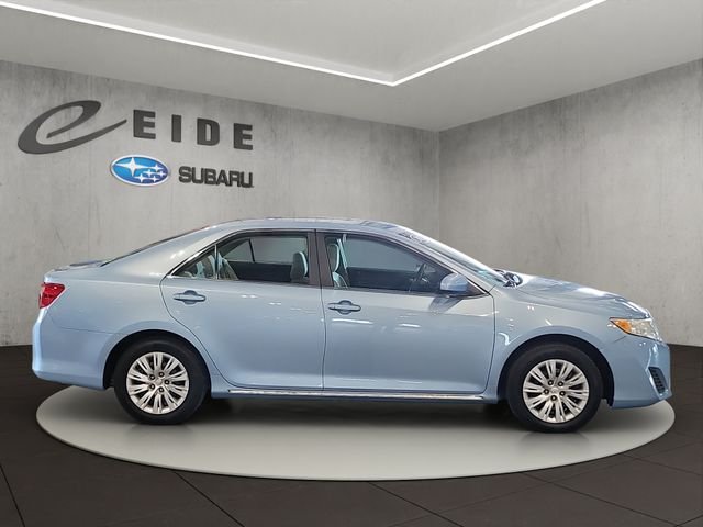 Used 2012 Clearwater Blue Toyota LE image 10