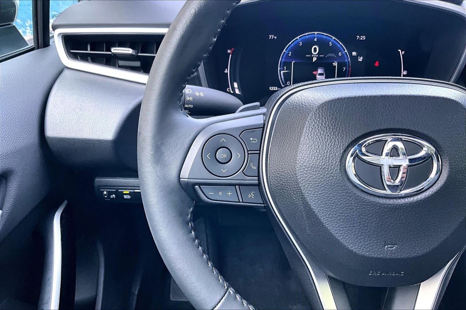 Used 2025 Classic Silver Metallic Toyota XSE image 24