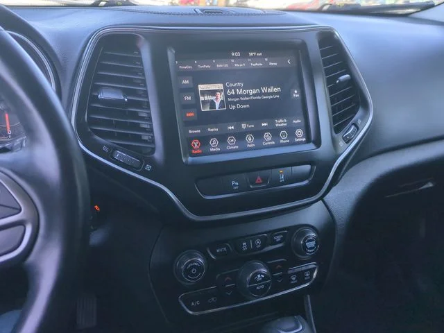 Used 2021 Red Jeep Latitude Lux image 35