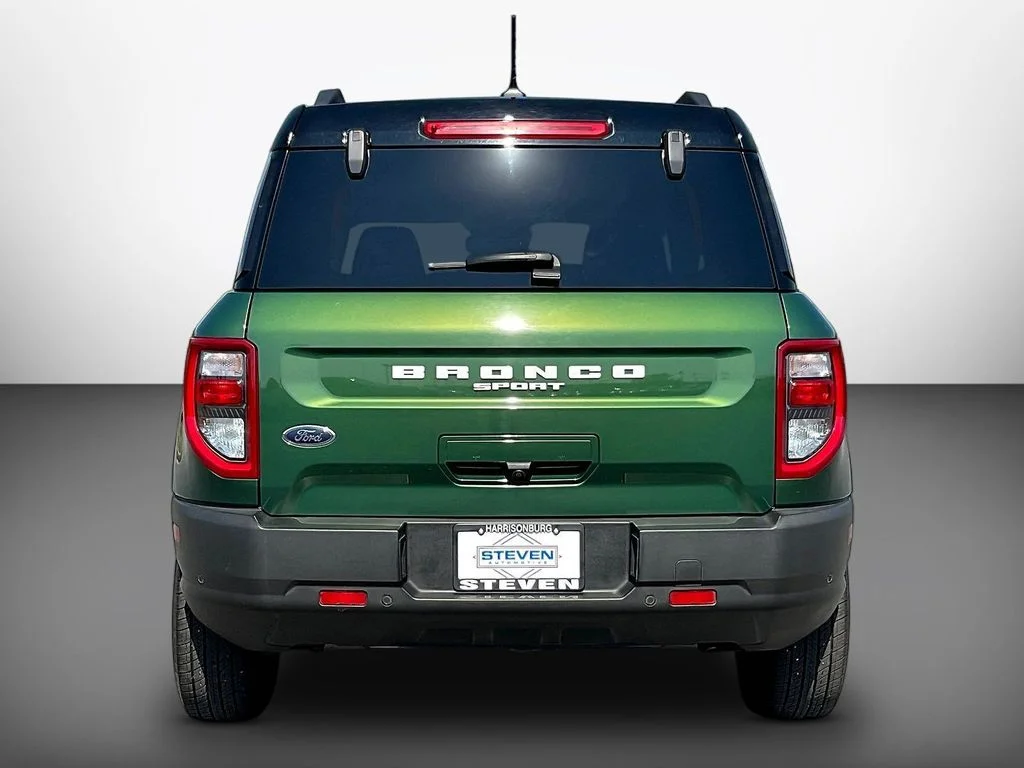 Certified Used 2024 Eruption Green Metallic Ford Outer Banks image 5