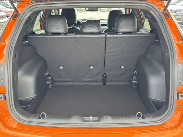 New 2026 Joose Exterior Paint Jeep Latitude image 10