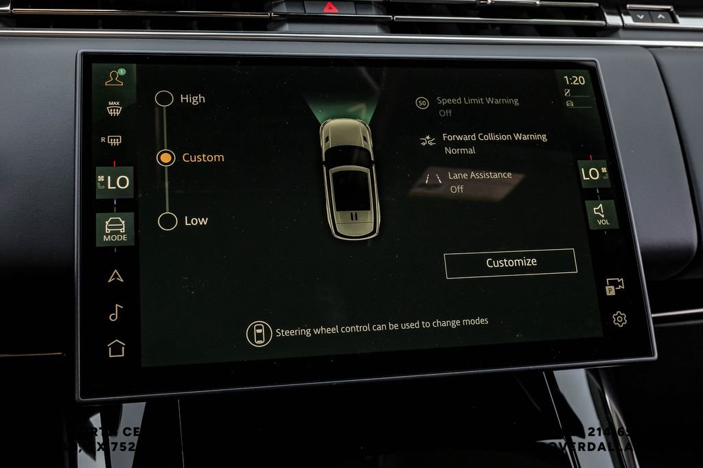 New 2026 Ostuni Pearl Wht Prem Met Land Rover Dynamic SE image 30