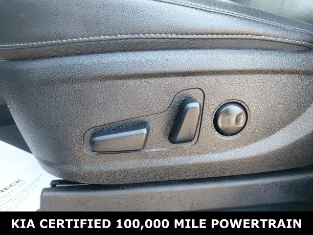 Used 2023 Black Kia EX image 21