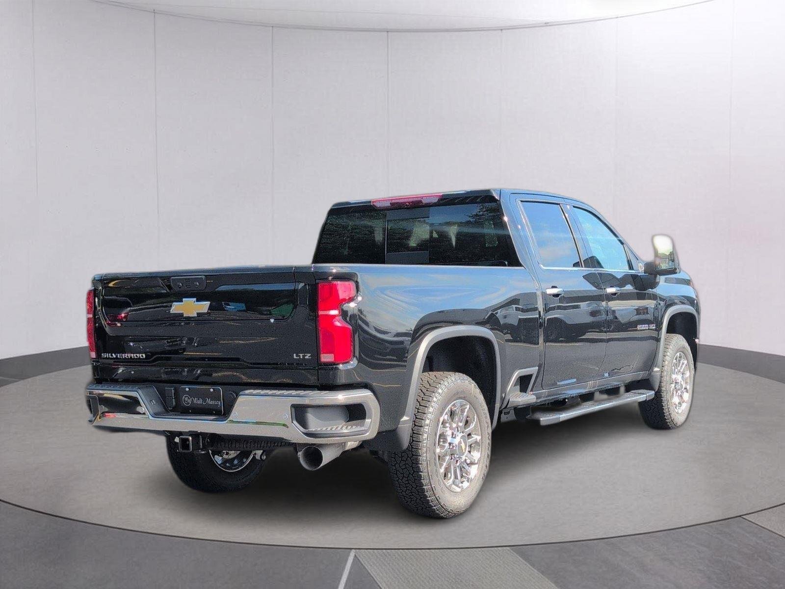 2026 Chevrolet Silverado 2500 HD LTZ - Photo 6
