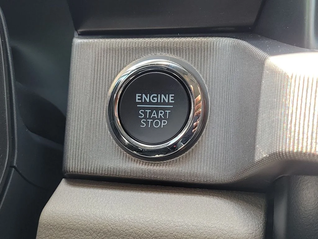 New 2026 Argon Blue Metallic Ford F-250® Platinum® image 26