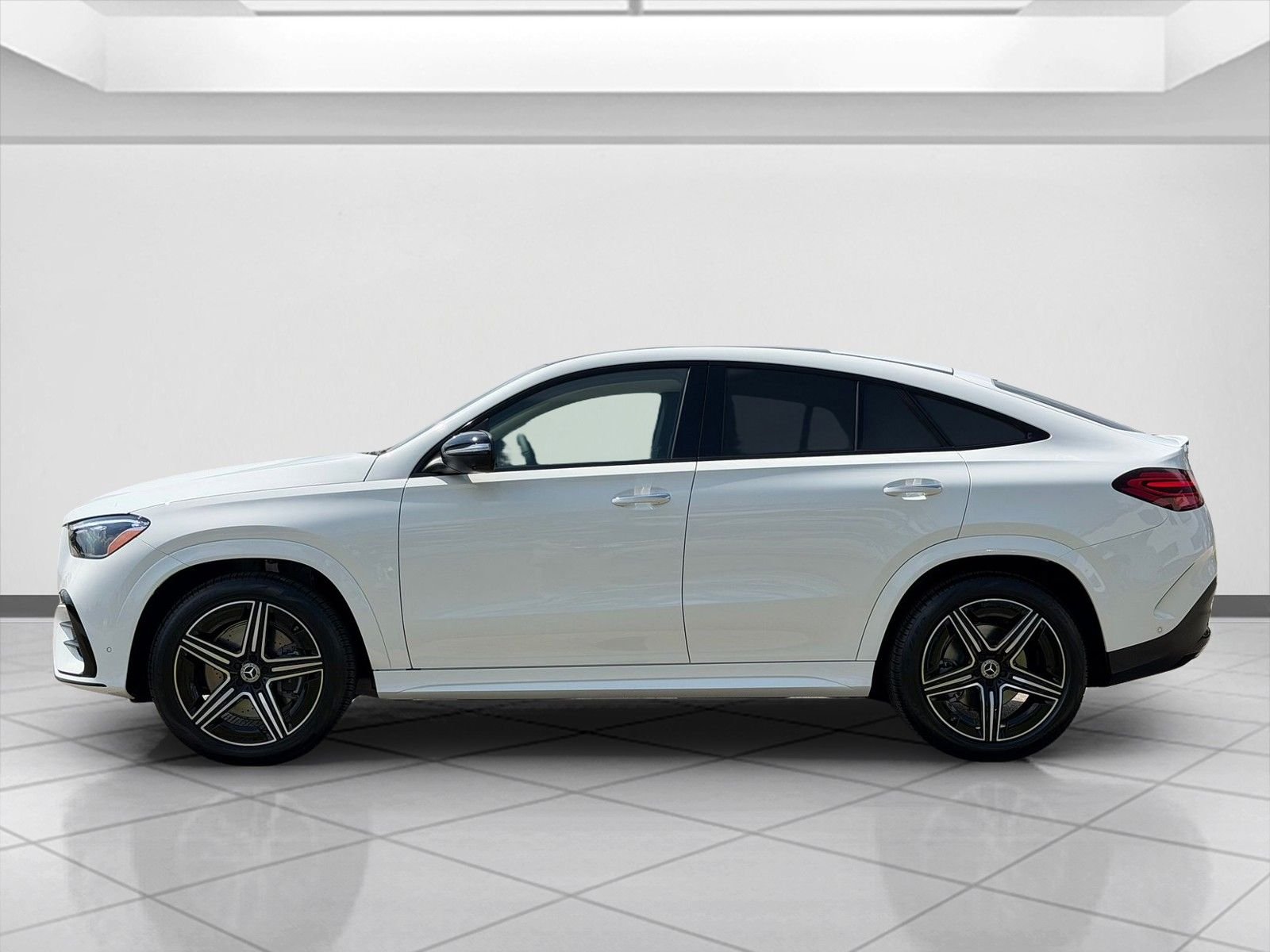 New 2026 Polar White Mercedes-Benz GLE 450 image 5