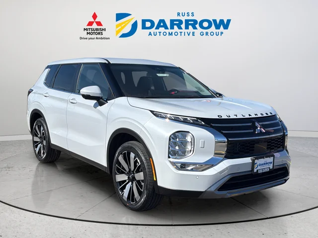 New 2026 White Mitsubishi SE image 7