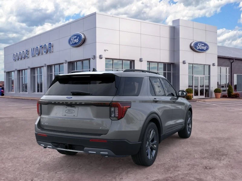 New 2026 Carbonized Gray Metallic Ford Active image 31