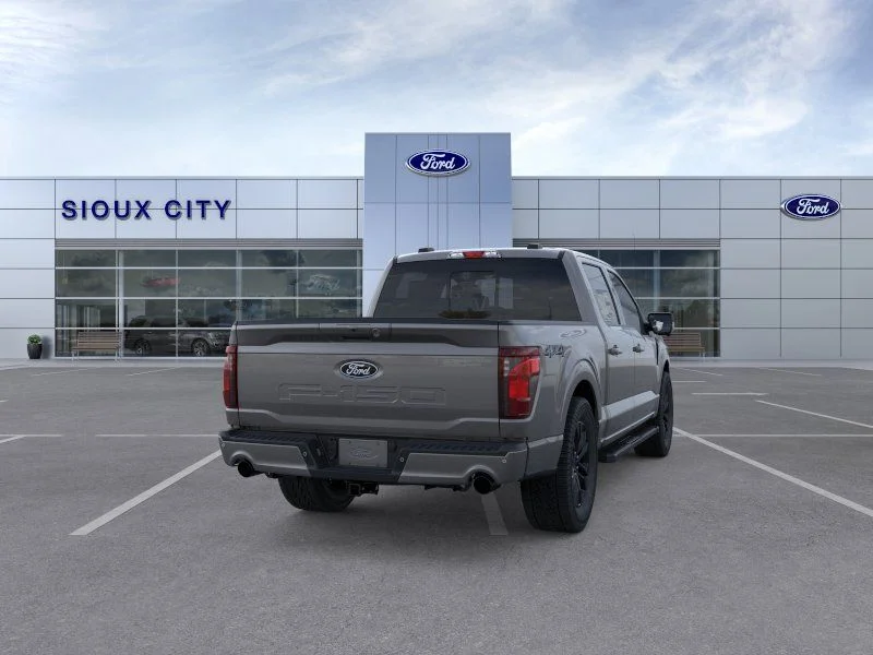 New 2026 Carbonized Gray Metallic Ford XLT image 8