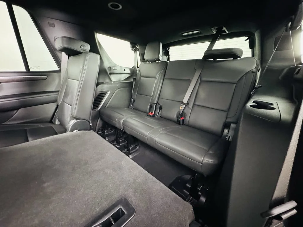 Used 2025 Dark Ash Metallic Chevrolet LT image 20