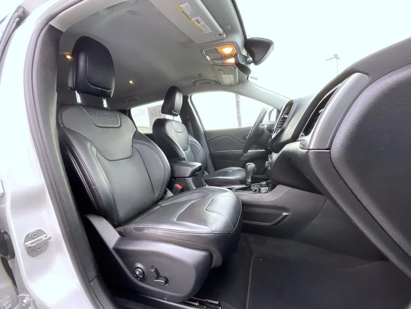 Used 2020 White Jeep Limited image 16