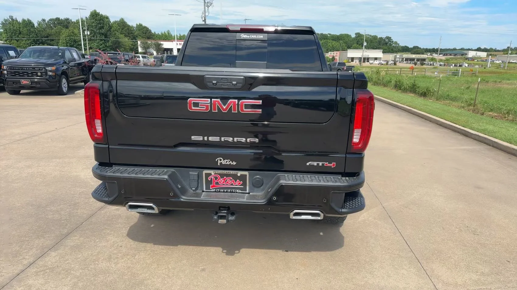 Used 2024 Onyx Black GMC AT4 image 8