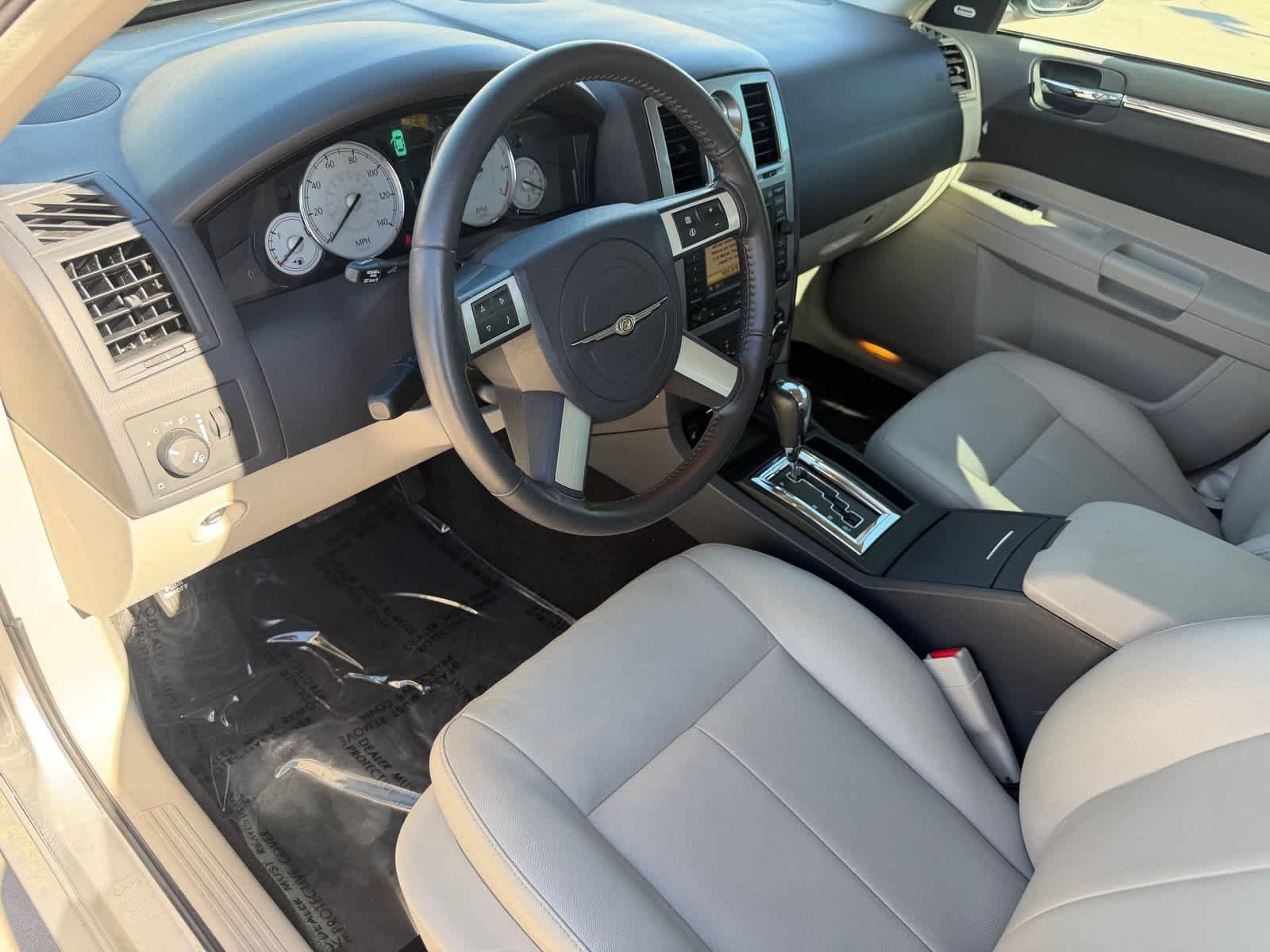 Used 2007 Chrysler 300 Touring with VIN 2C3KA53G87H898997 for sale in Avondale, AZ
