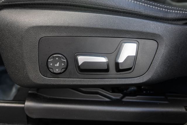 Used 2022 Blue Metallic BMW xDrive30i image 23