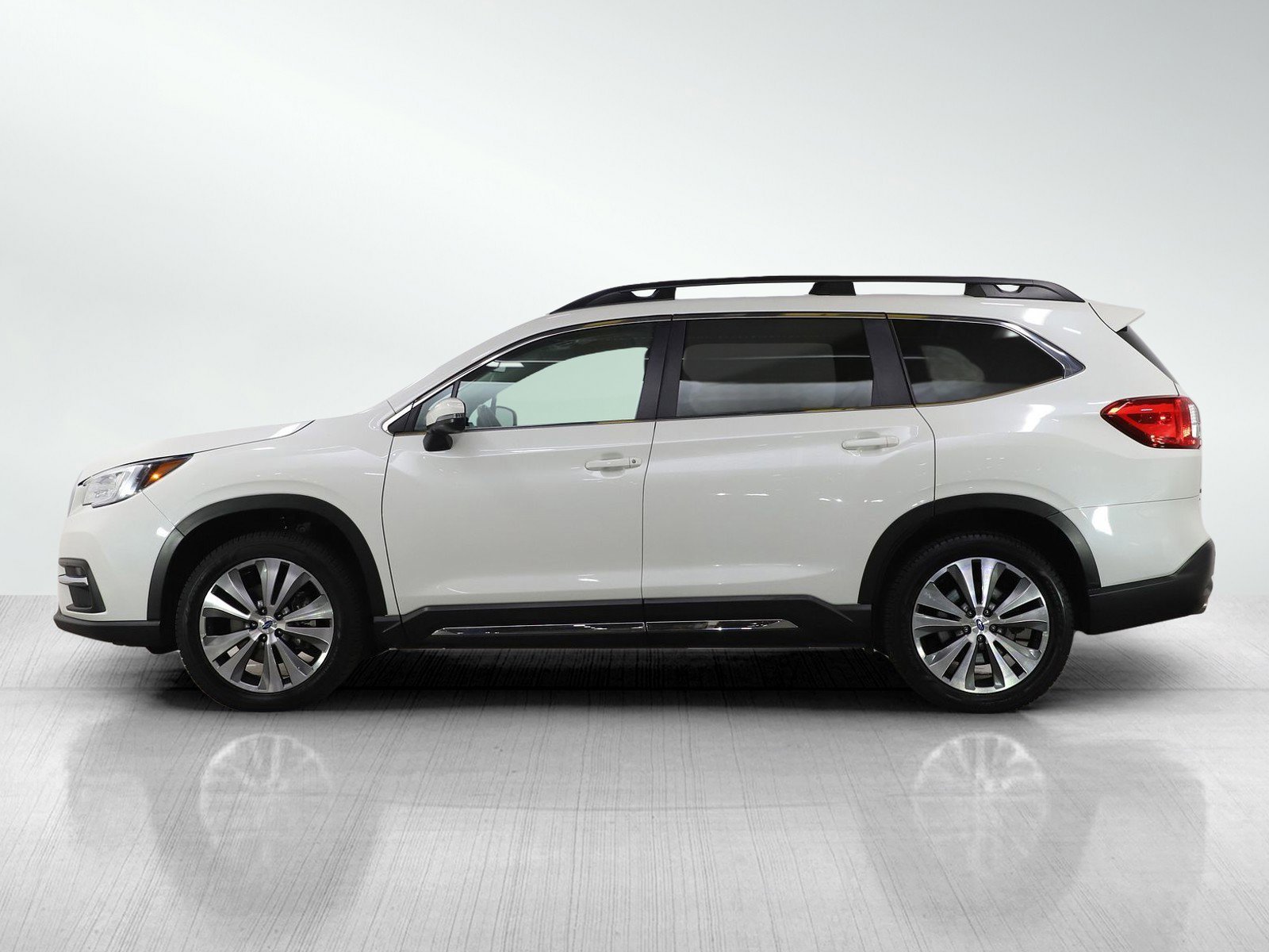 Used 2020 Subaru Ascent Limited with VIN 4S4WMALD8L3435544 for sale in South Saint Paul, Minnesota