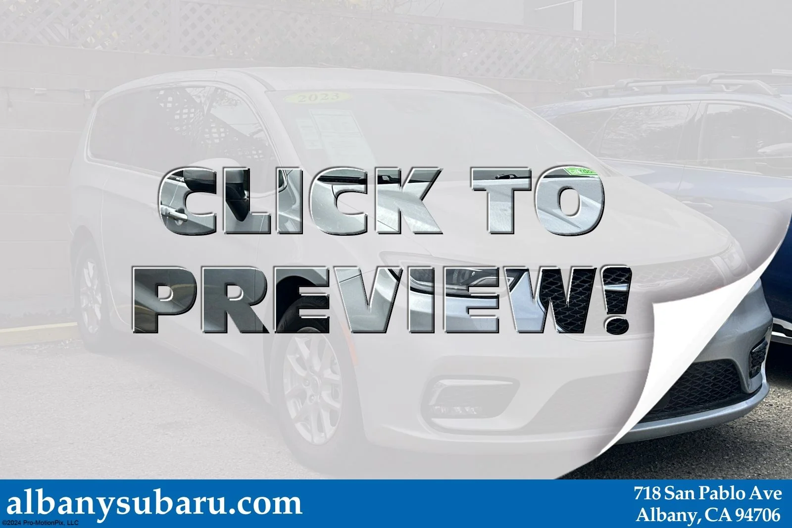 2023 Chrysler Pacifica Touring L's photo