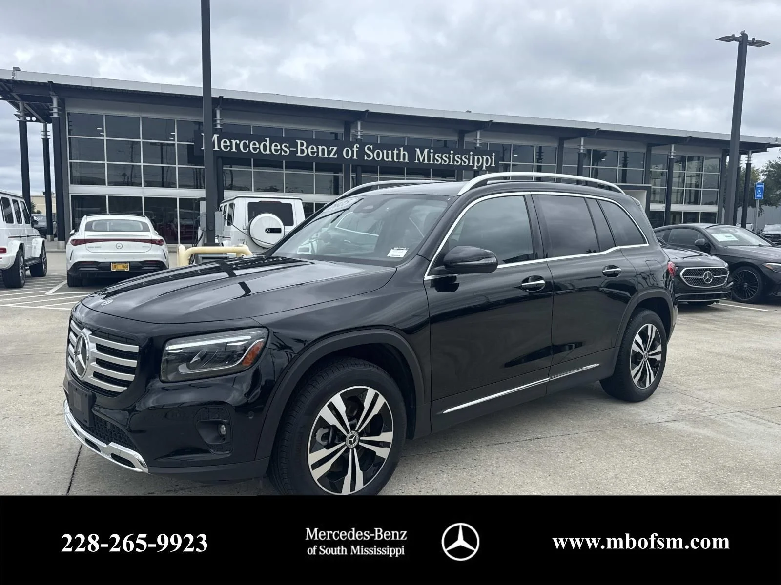 Certified Used 2025 Black Mercedes-Benz GLB 250 image 1