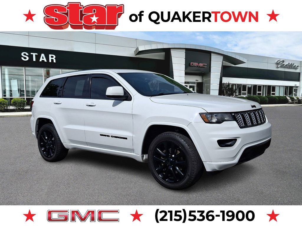 2017 Jeep Grand Cherokee Altitude 4WD's photo