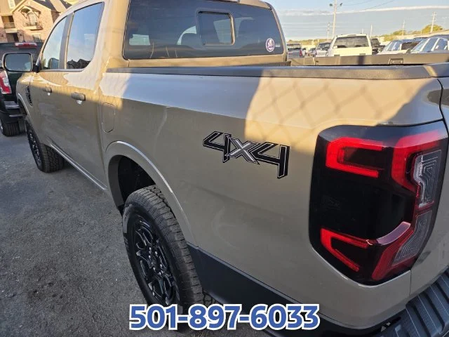 Used 2025 Gray Ford XLT image 10