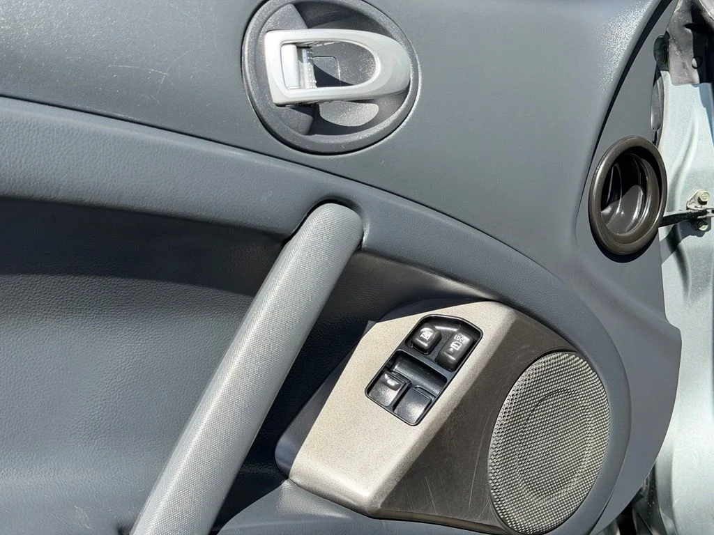 Used 2007 Blue Mitsubishi GS image 18