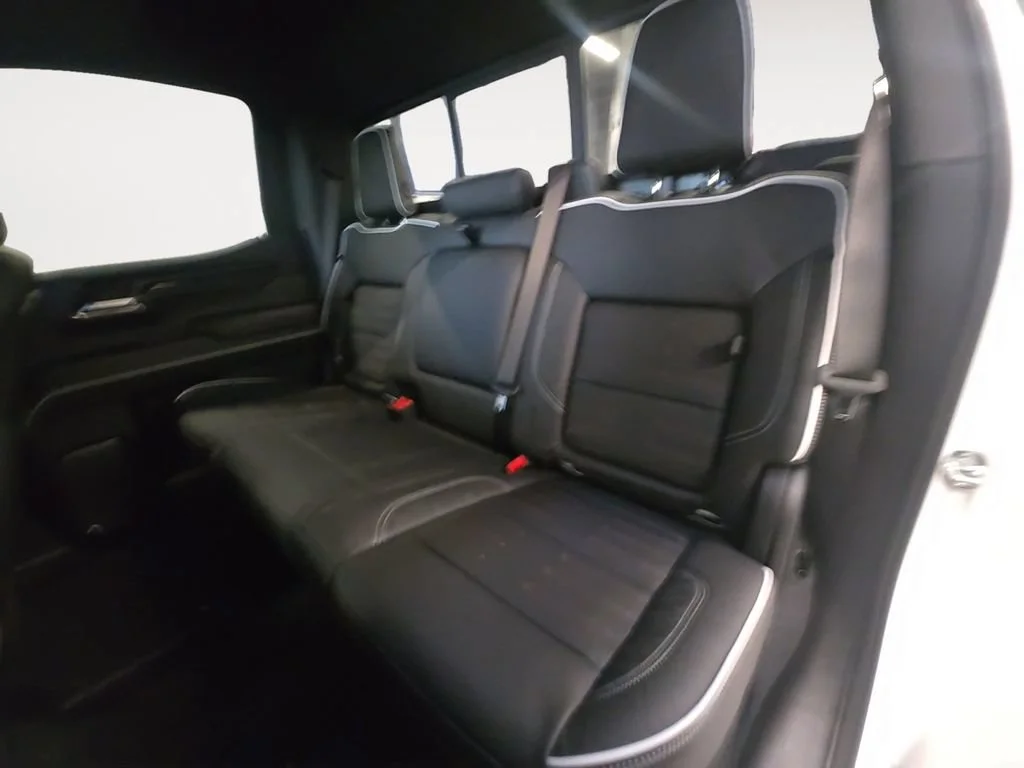 New 2026 Summit White GMC AT4X image 19