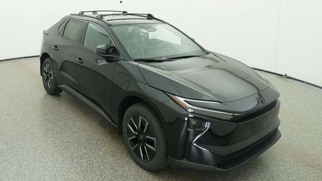 New 2026 Midnight Black Metallic Toyota XLE image 40