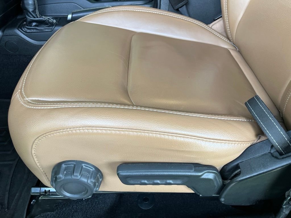 Used 2021 Limited Edition Gecko Clearcoat Jeep Rubicon image 29