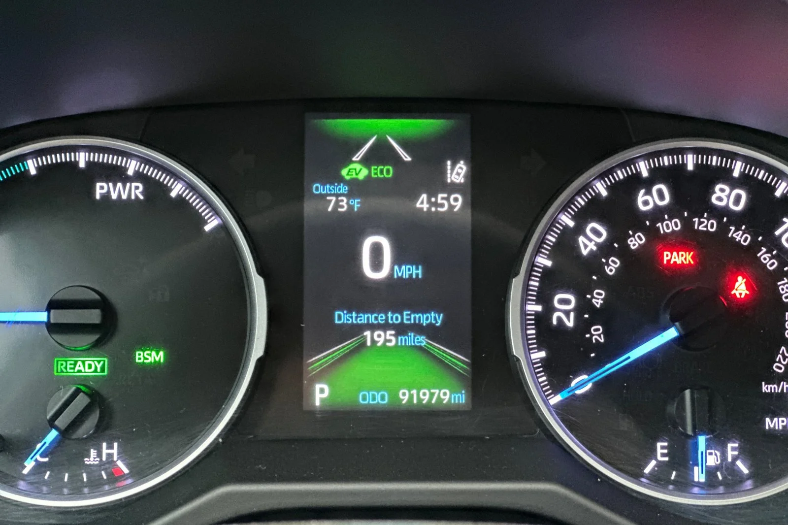 Used 2021  Toyota Hybrid XLE image 25