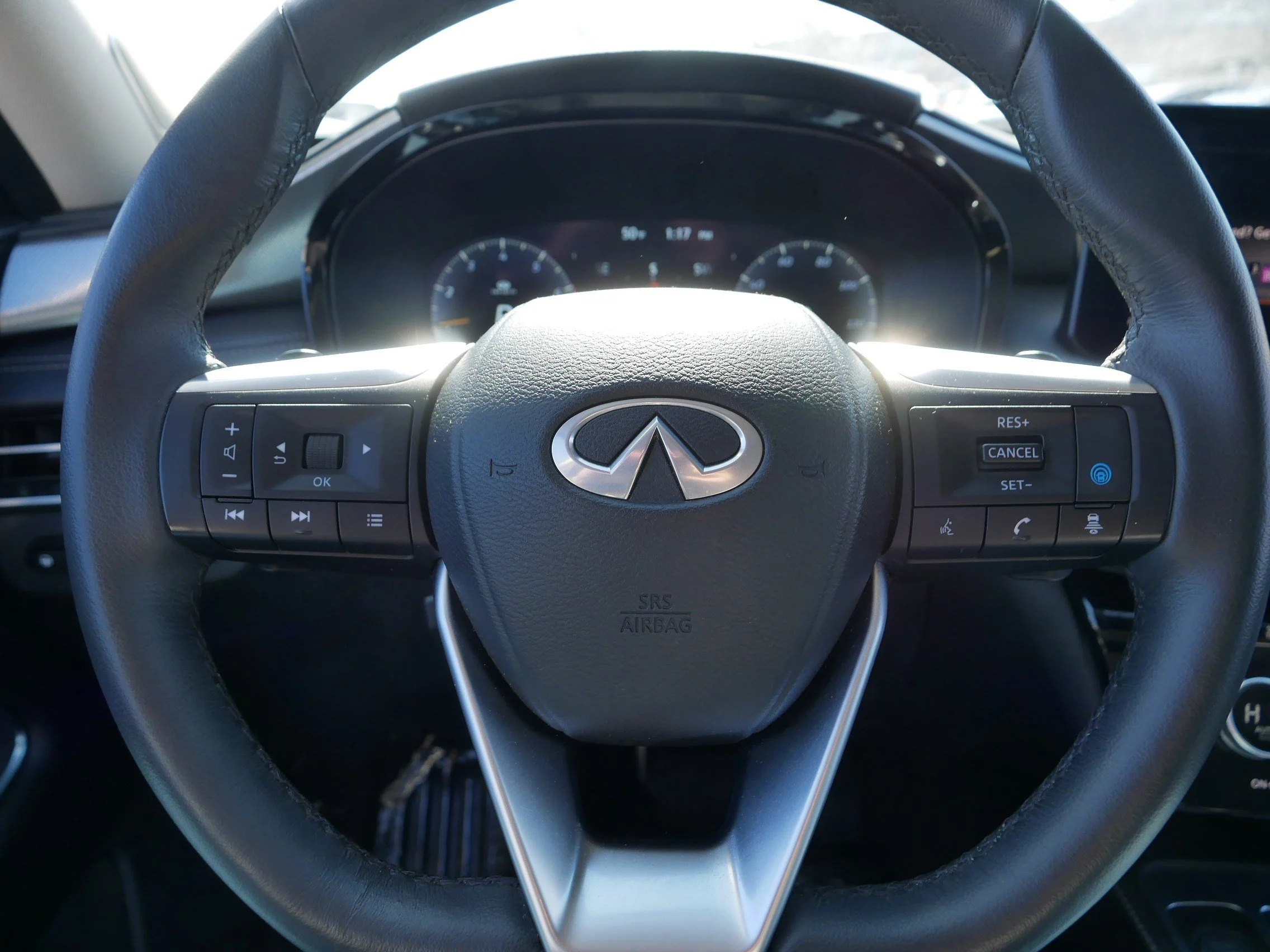 2025 INFINITI QX60 LUXE - Photo 25
