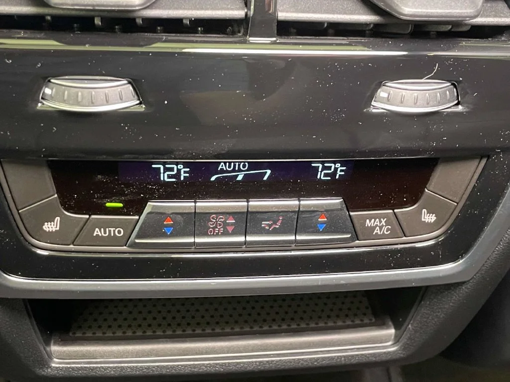 New 2027 Black BMW xDrive40i image 23