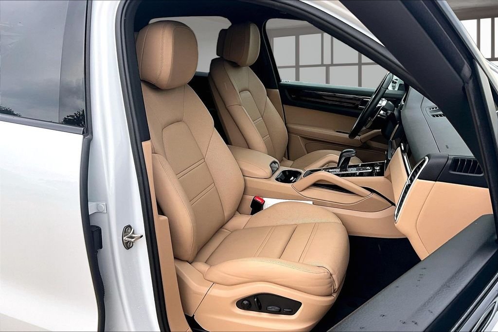 Used 2023 White Porsche Platinum Edition image 7