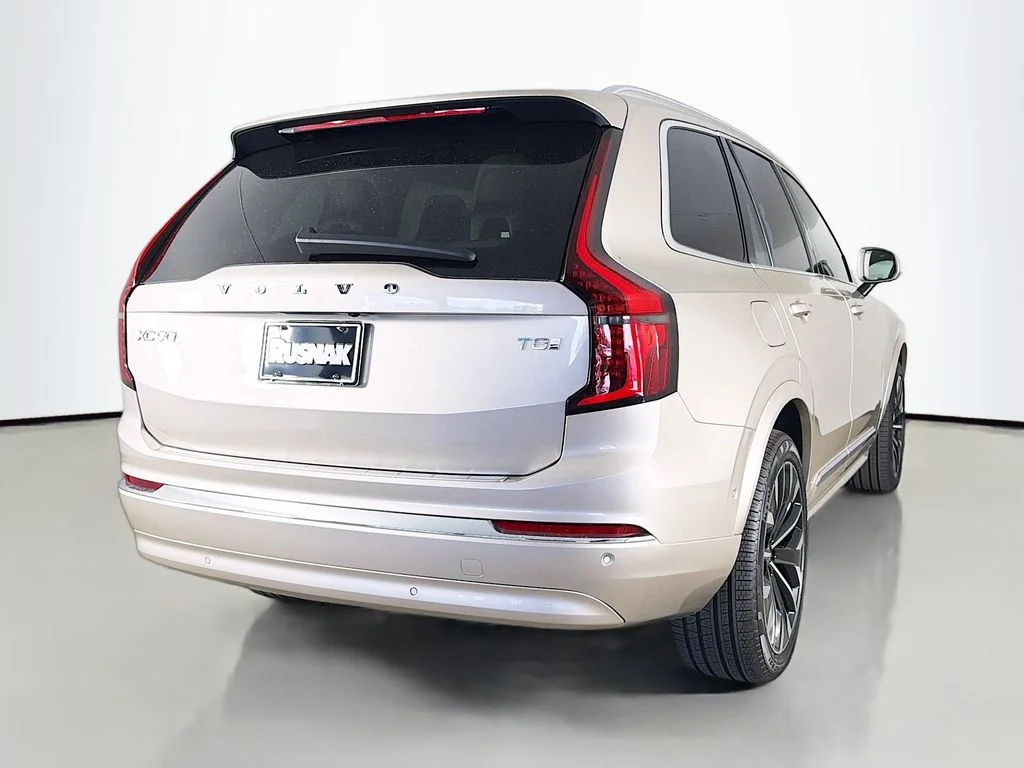 New 2026  Volvo T8 Plus image 7