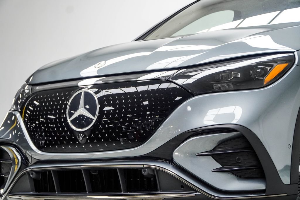 Used 2024 Gray Mercedes-Benz 350 SUV image 2