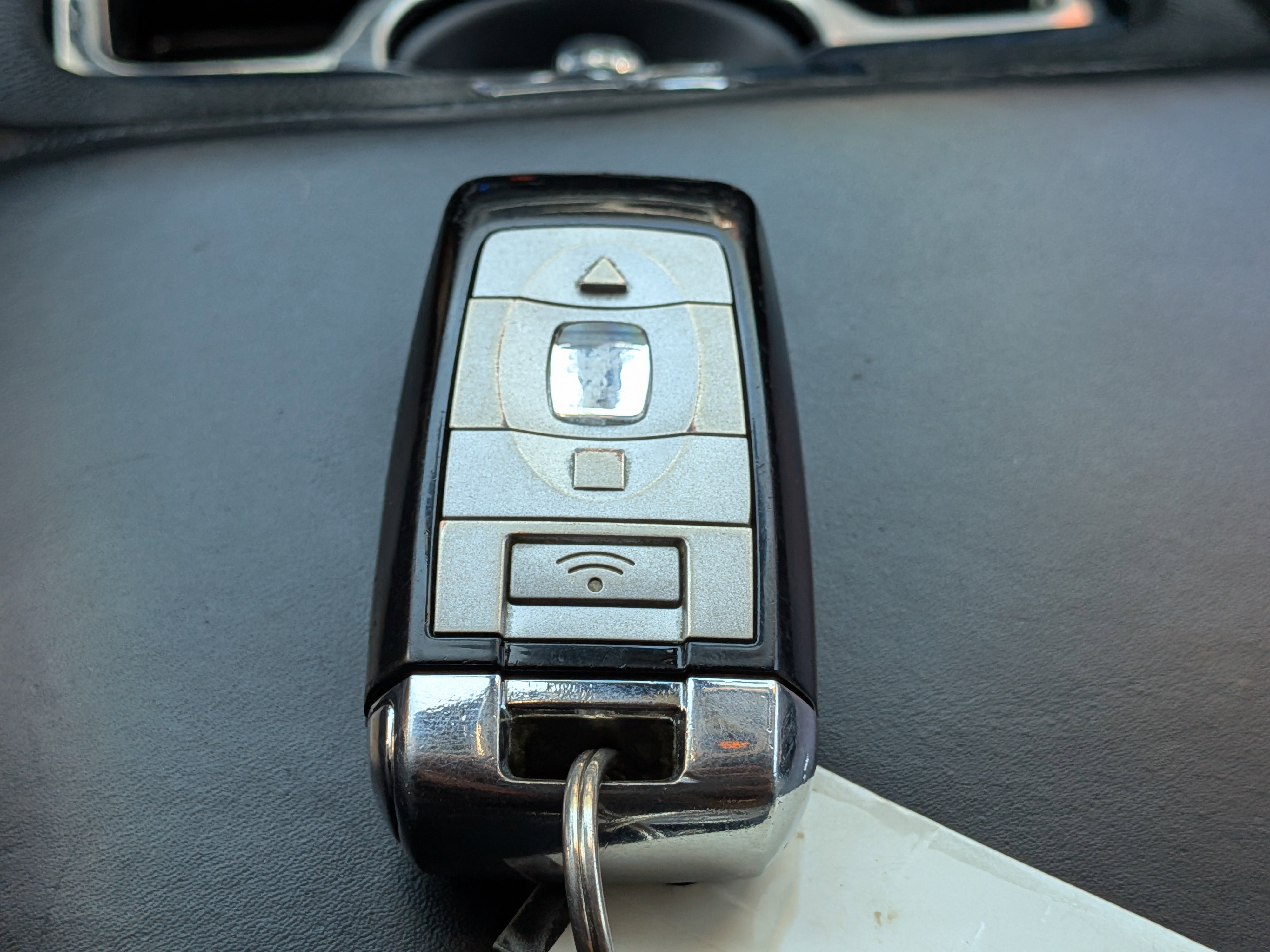 Used 2013 Moonstone Pearl Rolls-Royce Base image 34