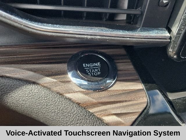 Used 2023 Black Ford Limited image 11